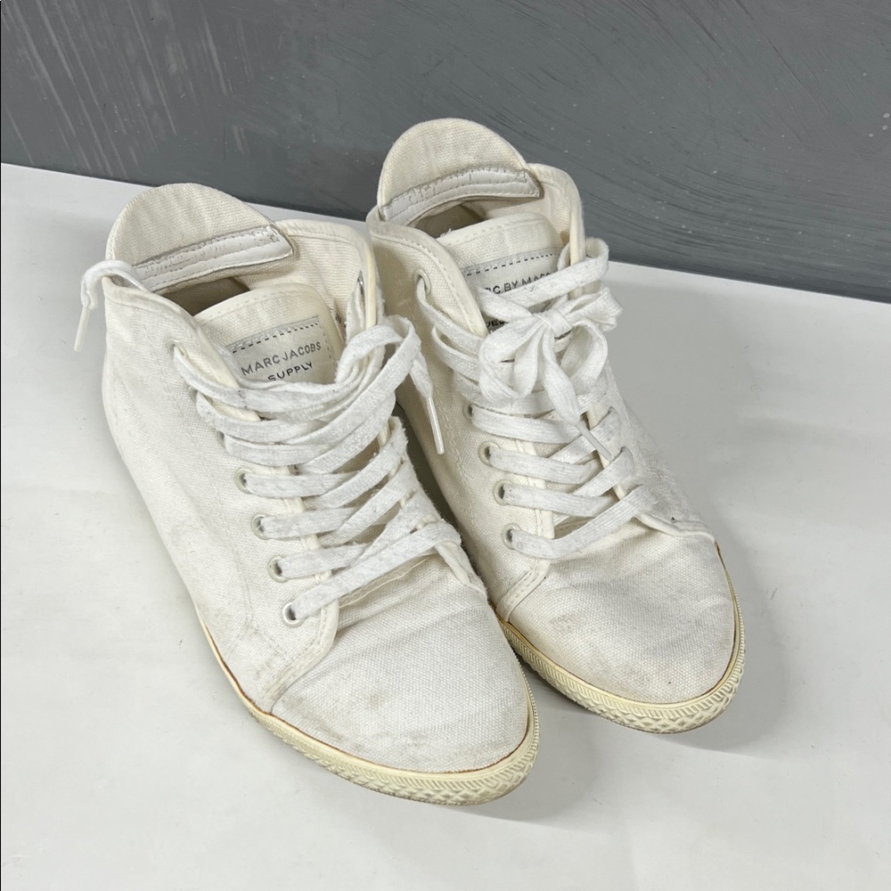 Marc Jacobs White Canvas High-Top Sneakers
